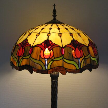Smuk Tiffany gulvlampe